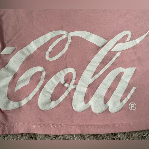Coca-Cola Pink T-Shirt - Size XS - Oversized Fit - Picture 4 of 5